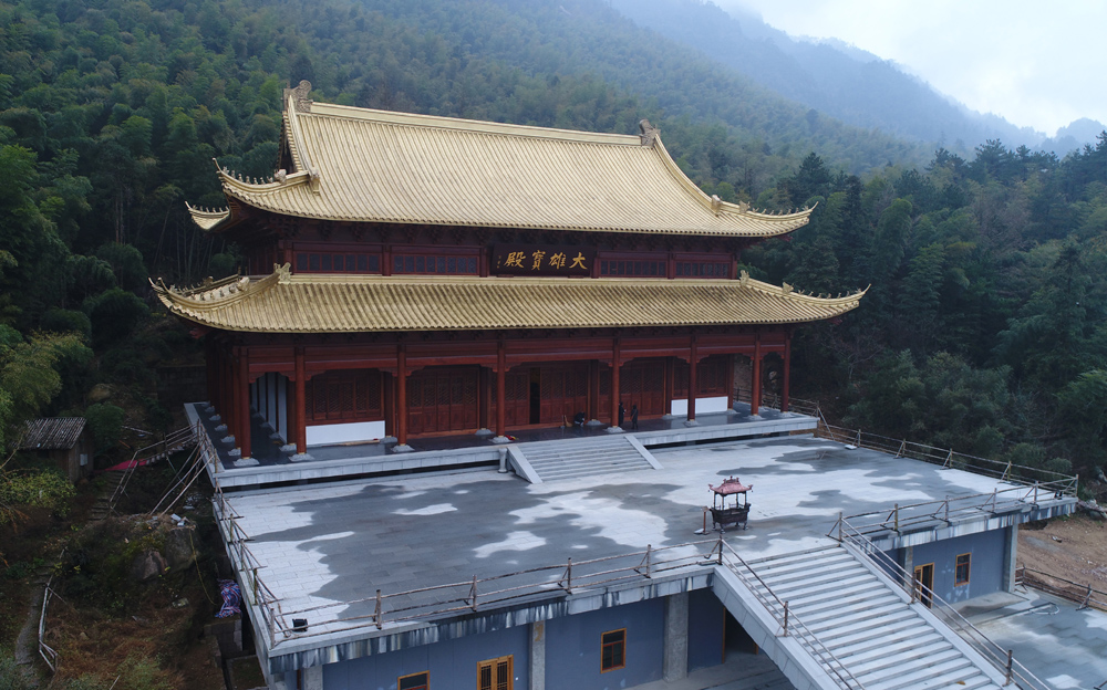 九華山大覺(jué)寺-屋頂銅瓦.JPG
